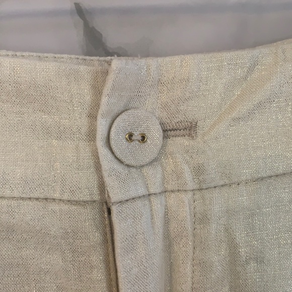 27” Ivory / Gold Cuff Hem Woven Shorts - Picture 10 of 16